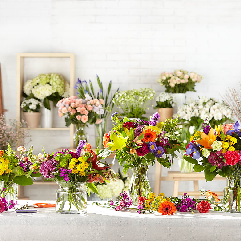Bold & Bright – A Florist Original – Sandelas Flower Shop, Chicago IL