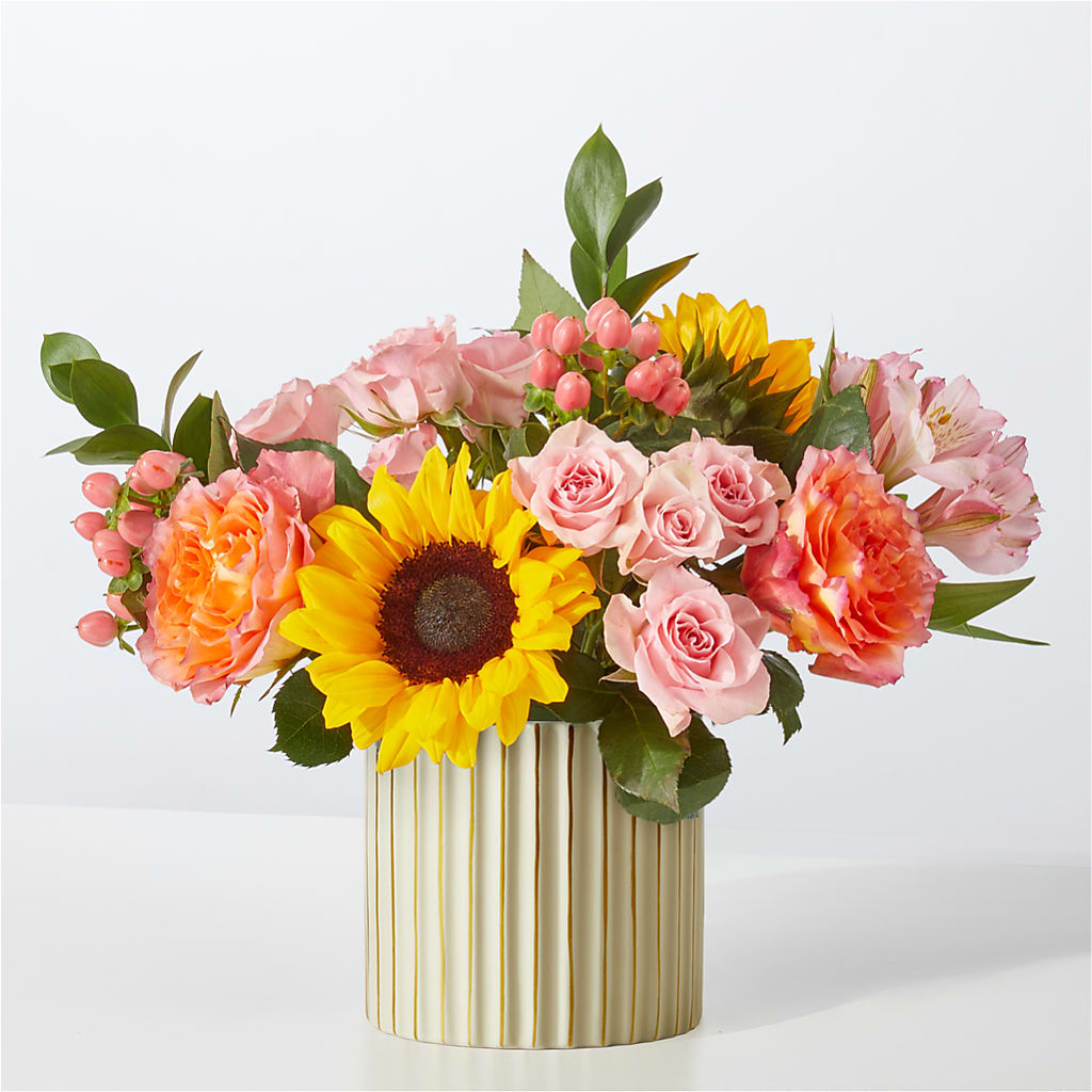 Sun's Out Bouquet – Sandelas Flower Shop, Chicago IL