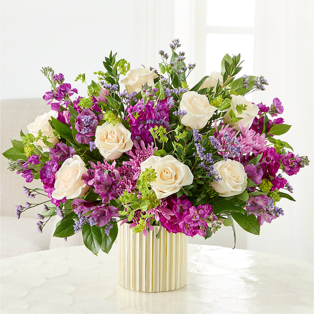 The Boutique Bouquet – Sandelas Flower Shop, Chicago IL