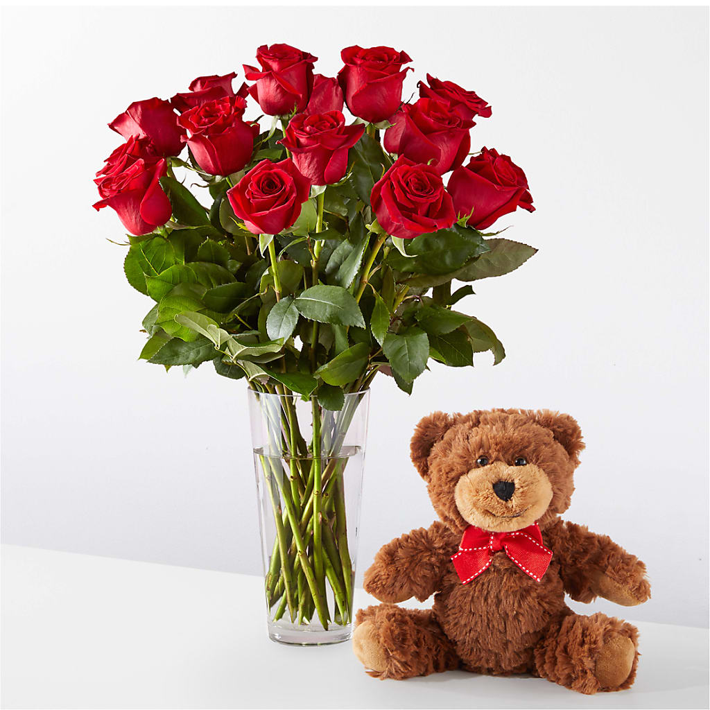 Romantic Long Stem Red Rose Bouquet Bundles – Sandelas Flower Shop, Chicago IL