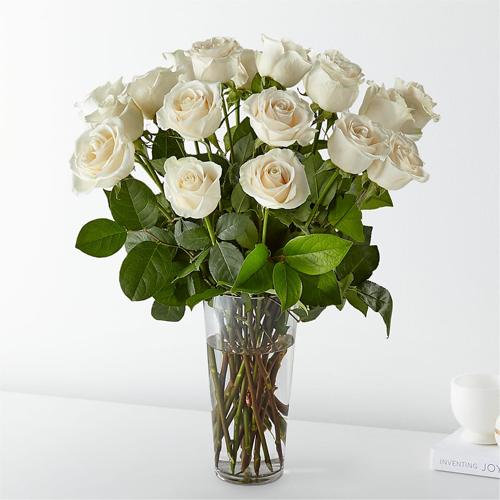 Long Stem White Rose Bouquet – Sandelas Flower Shop, Chicago IL
