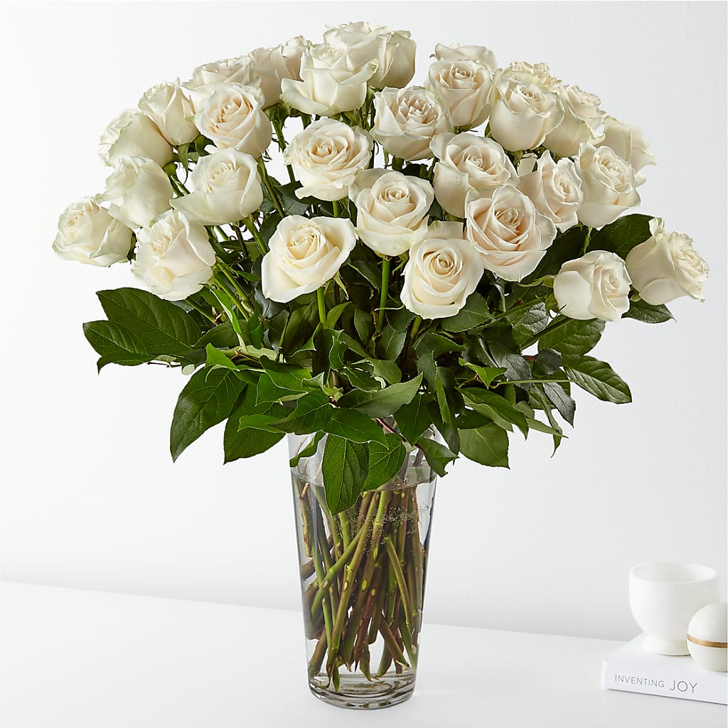 Long Stem White Rose Bouquet – Sandelas Flower Shop, Chicago IL