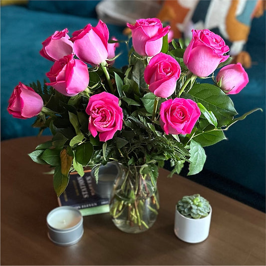 Long Stem Pink Rose Bouquet – Sandelas Flower Shop, Chicago IL