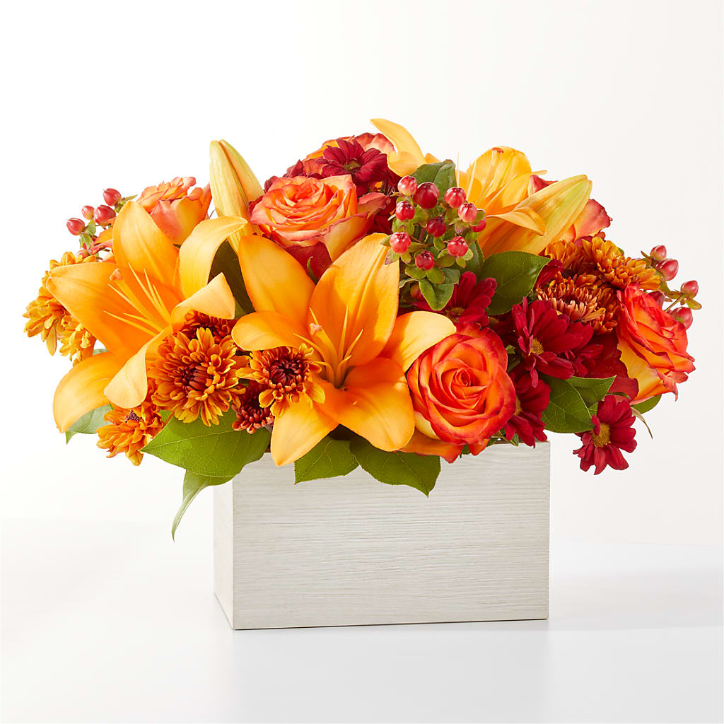 Backyard Bonfire Bouquet – Sandelas Flower Shop, Chicago IL