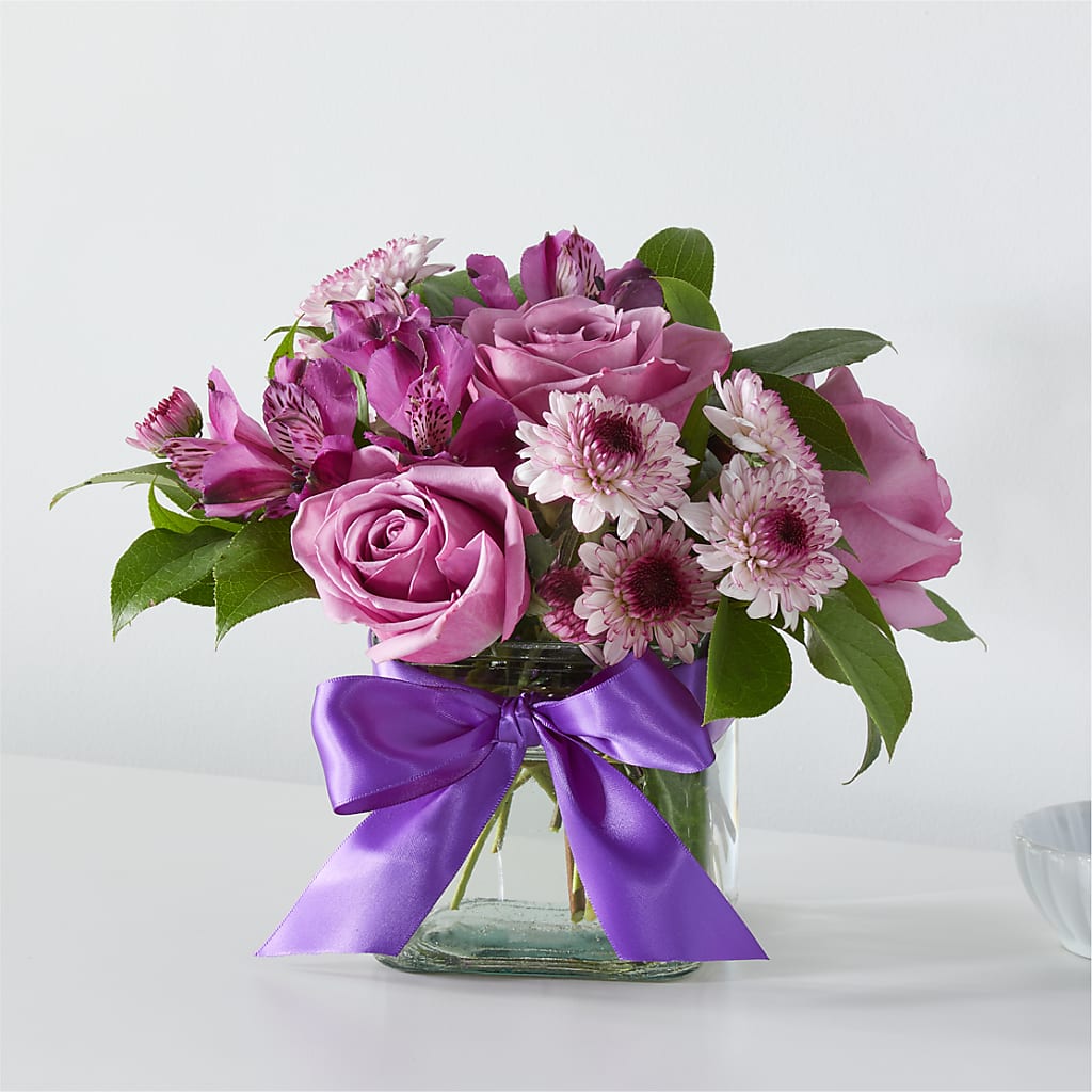 Sugarplum Bouquet – Sandelas Flower Shop, Chicago IL