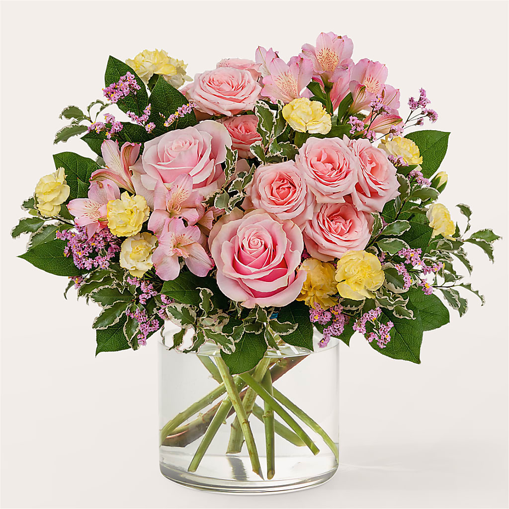 Refreshed Bouquet – Sandelas Flower Shop, Chicago IL