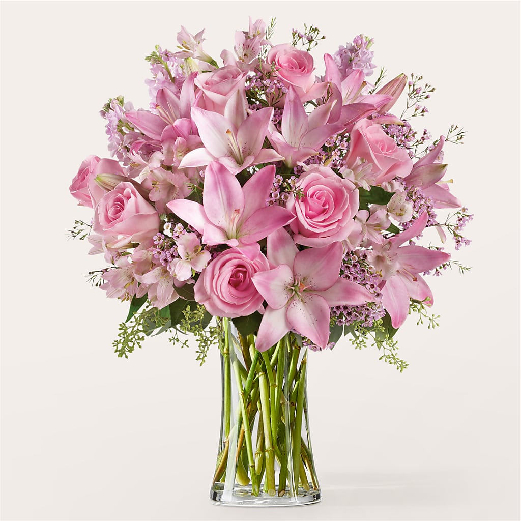 Gentle Gesture Bouquet – Sandelas Flower Shop, Chicago IL