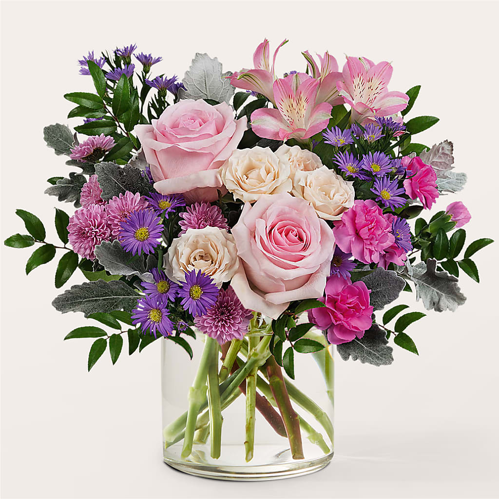 Light as a Feather Bouquet – Sandelas Flower Shop, Chicago IL