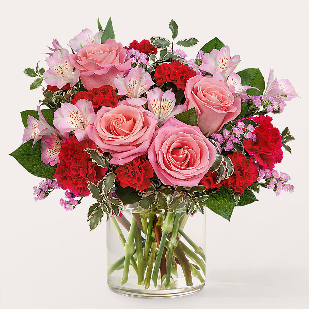 First Impressions Bouquet – Sandelas Flower Shop, Chicago IL