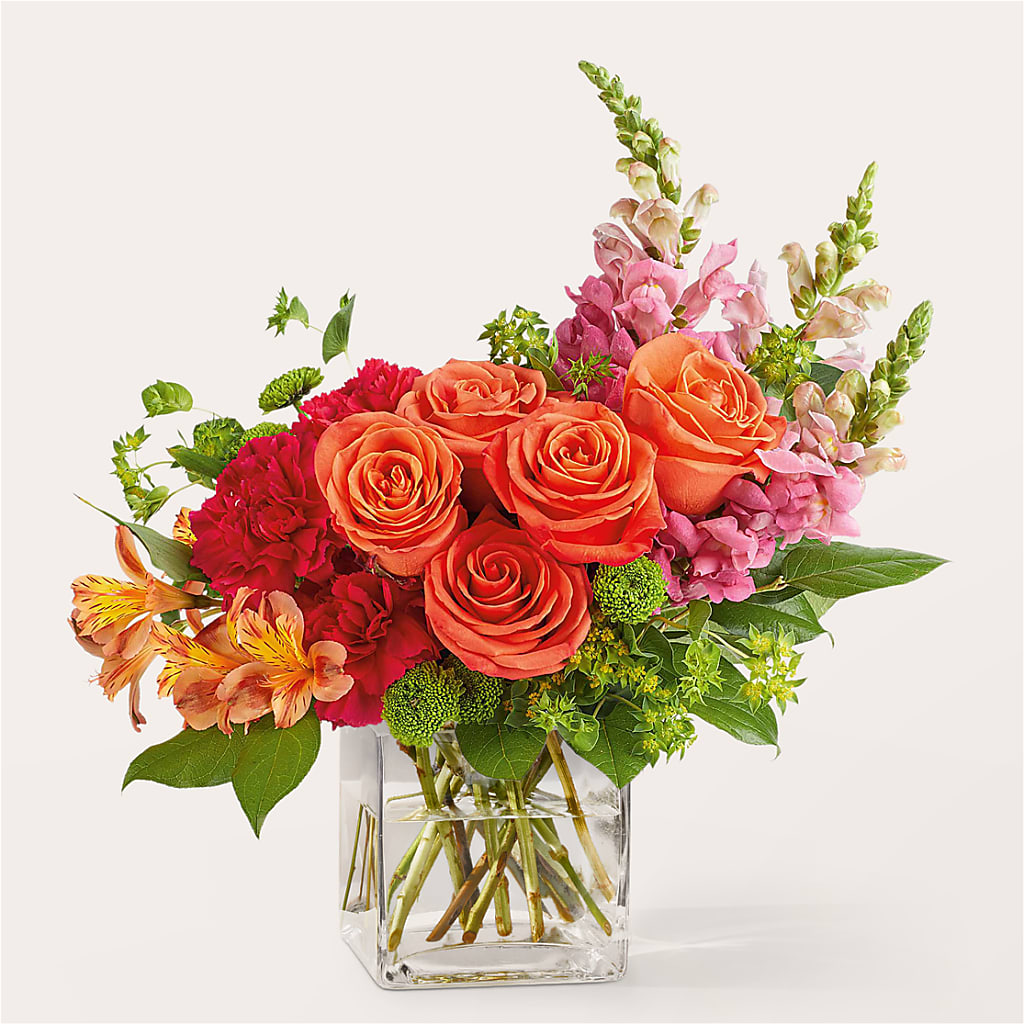 Cosmopolitan Bouquet – Sandelas Flower Shop, Chicago IL