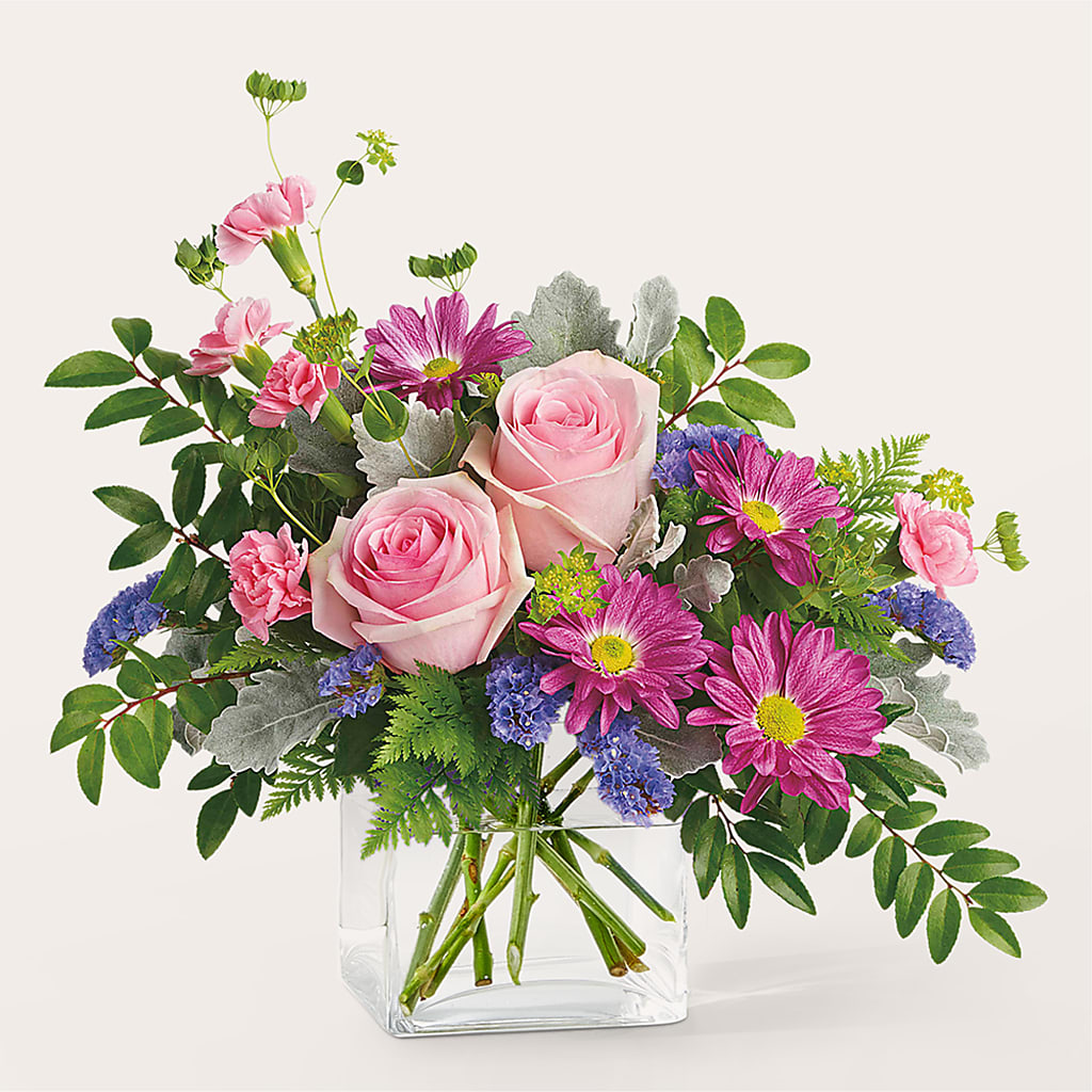 Starlet Bouquet – Sandelas Flower Shop, Chicago IL
