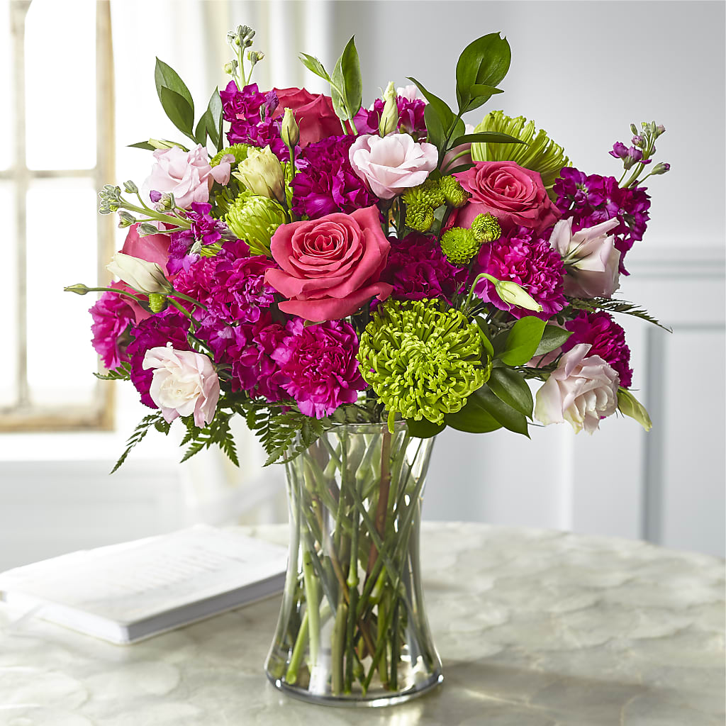 Everlasting Embrace Bouquet – Sandelas Flower Shop, Chicago IL