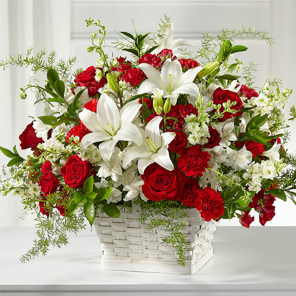 Sentiments of Love Arrangement – Sandelas Flower Shop, Chicago IL