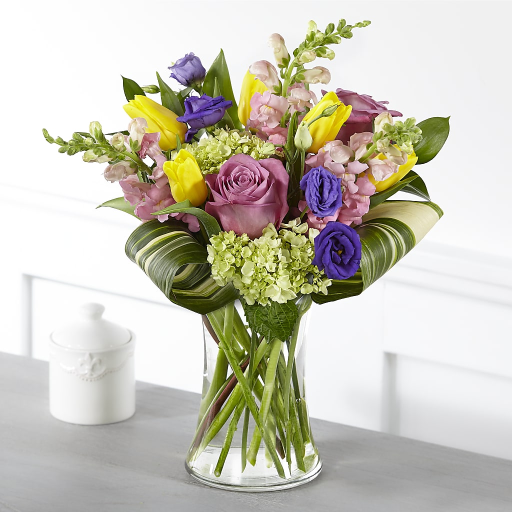 Wondrous Memories Bouquet – Sandelas Flower Shop, Chicago IL
