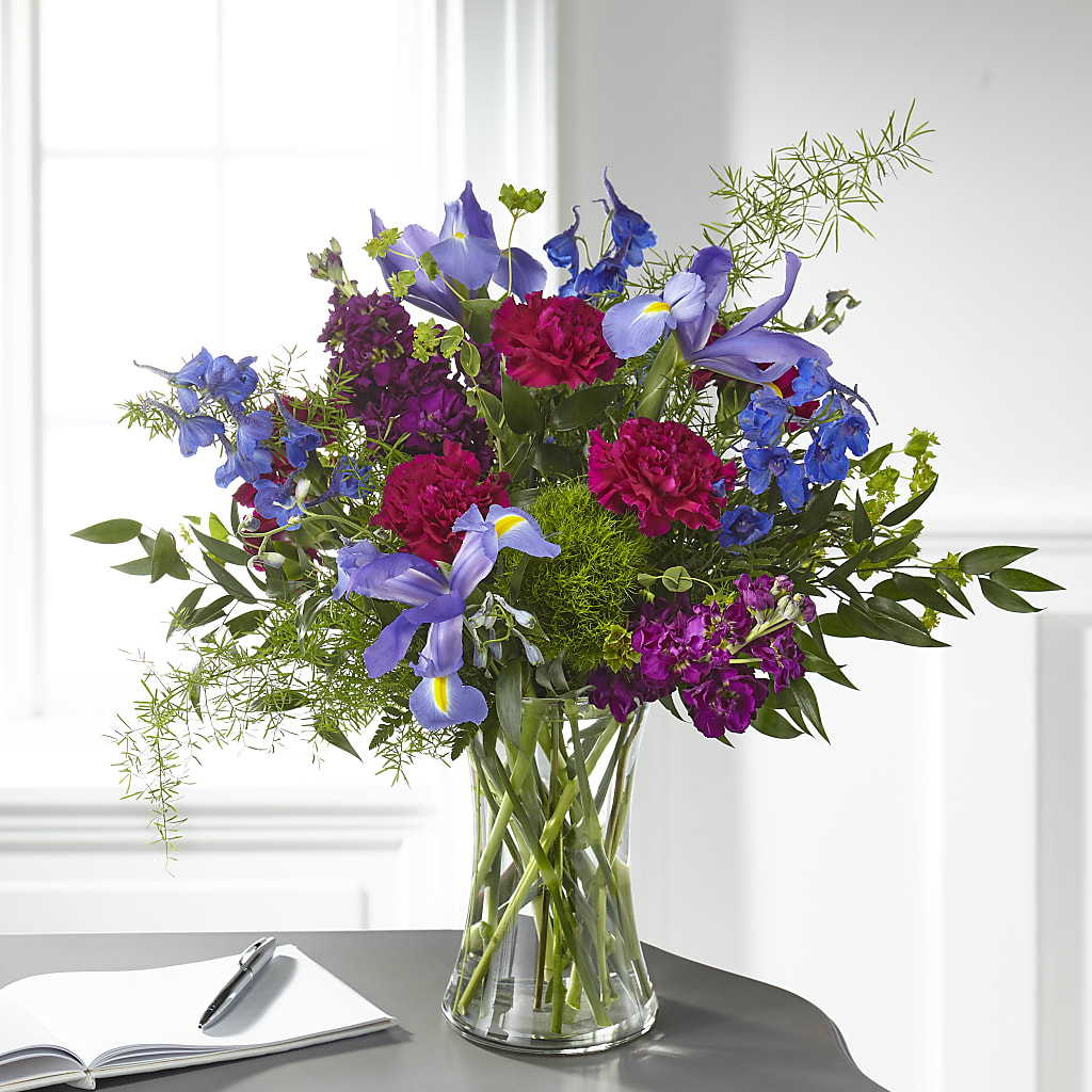 Giving Grace Bouquet – Sandelas Flower Shop, Chicago IL
