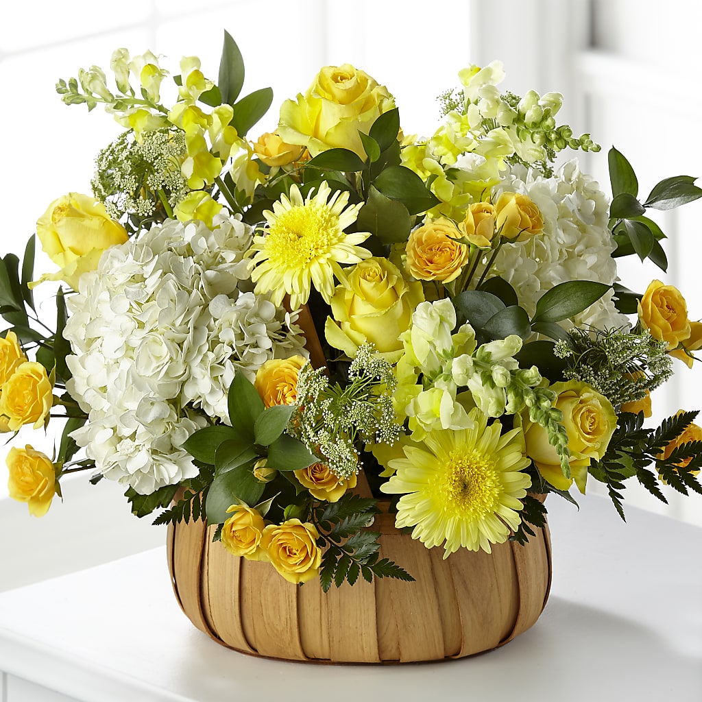 Rustic Remembrance Basket – Sandelas Flower Shop, Chicago IL