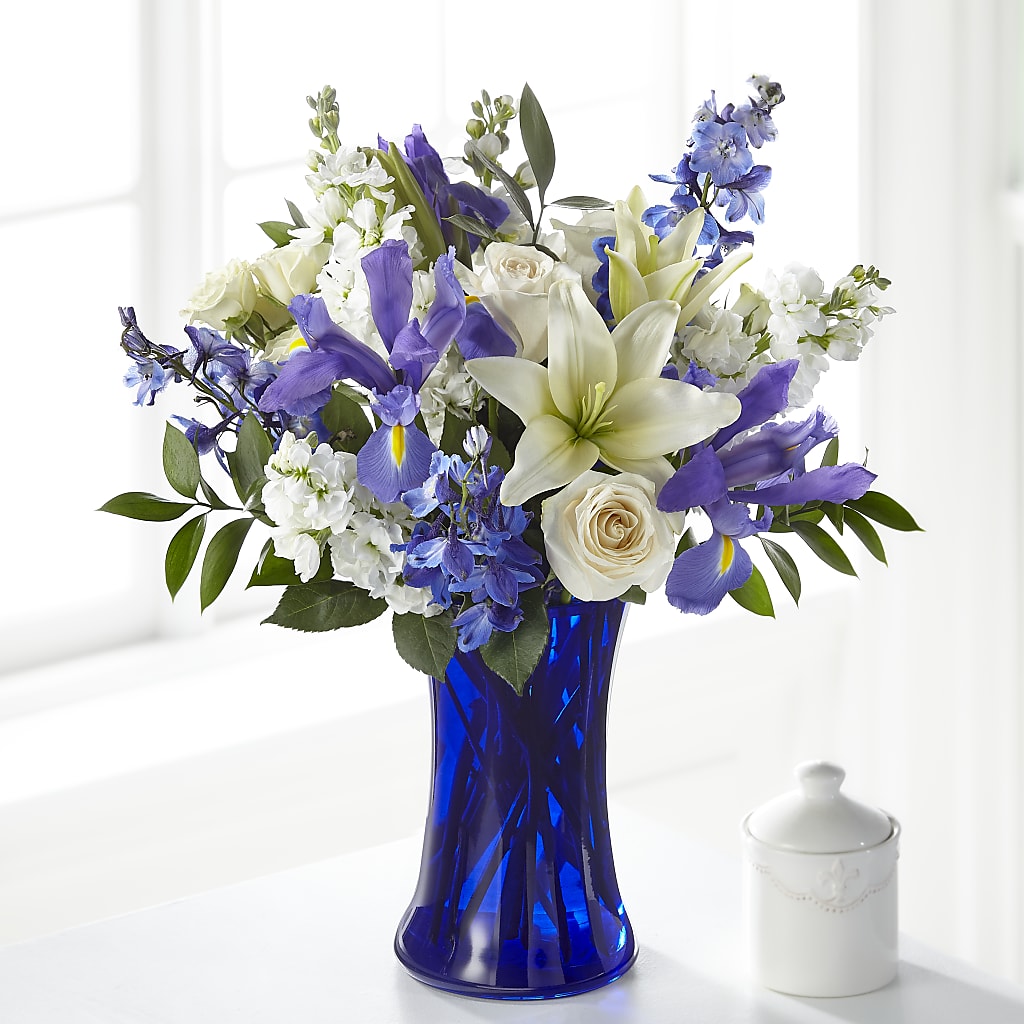 Calming Comfort Bouquet – Sandelas Flower Shop, Chicago IL