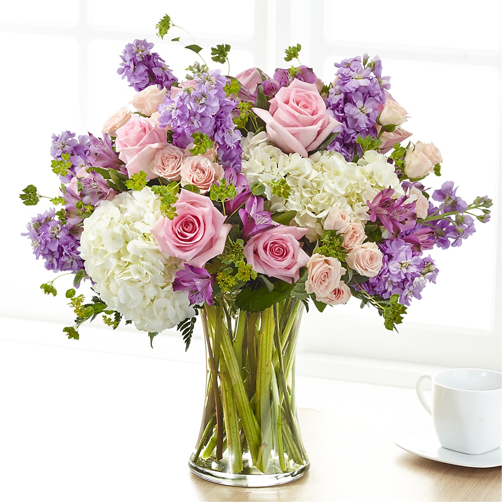 Shared Sentiment Bouquet – Sandelas Flower Shop, Chicago IL