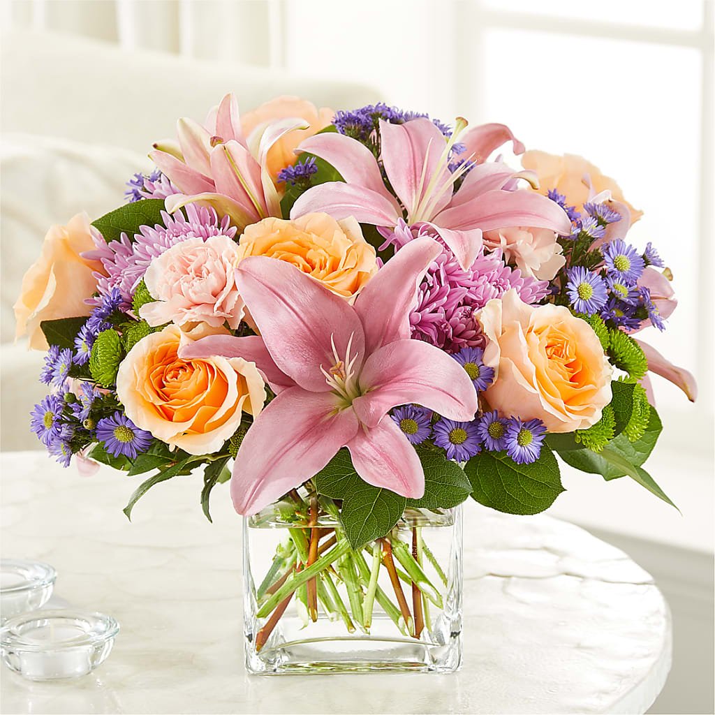 Delicate Details Bouquet – Sandelas Flower Shop, Chicago IL