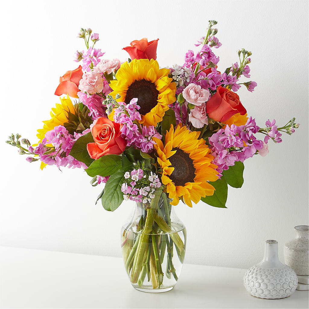 Yellow Brick Road Bouquet – Sandelas Flower Shop, Chicago IL