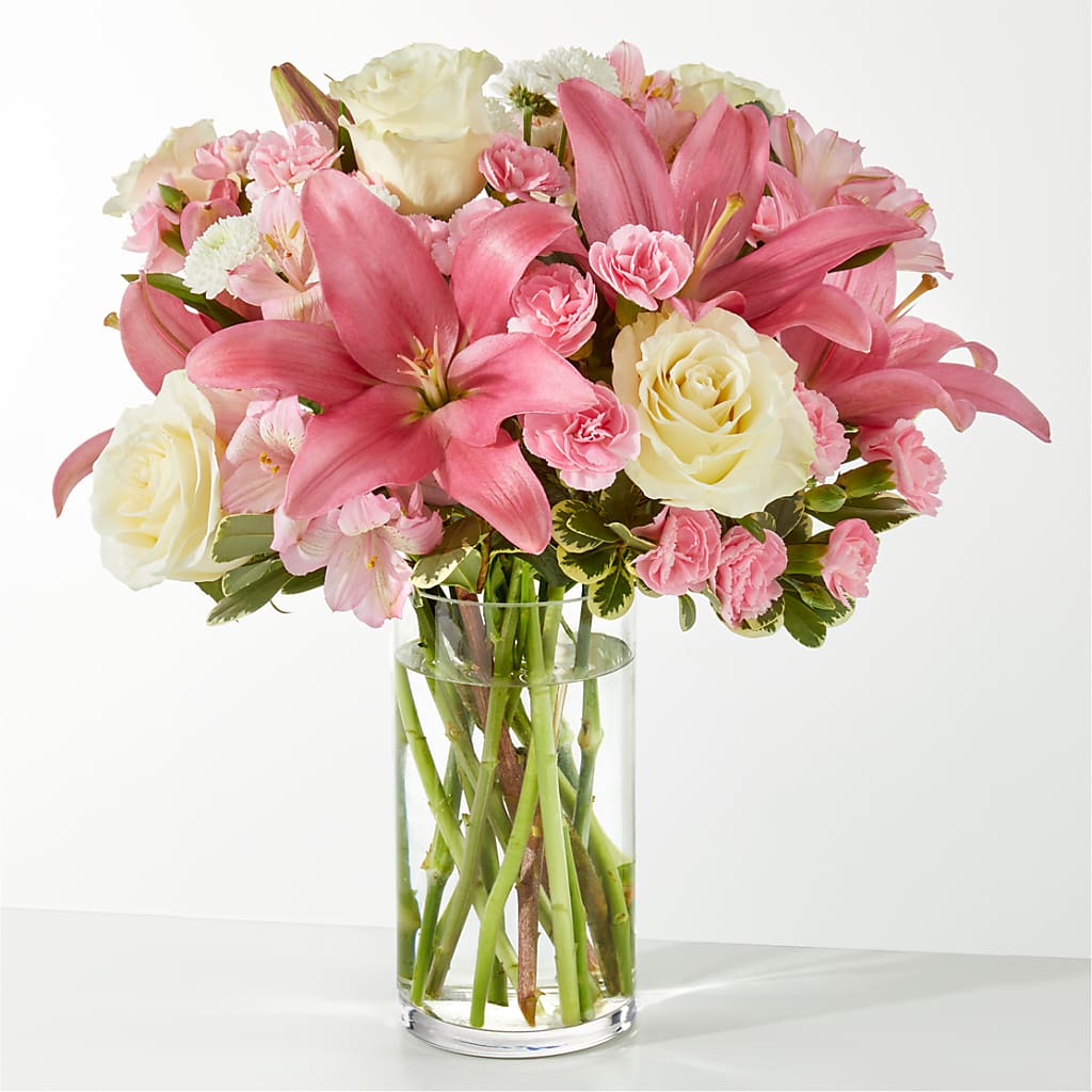 Piece of Cake Bouquet – Sandelas Flower Shop, Chicago IL