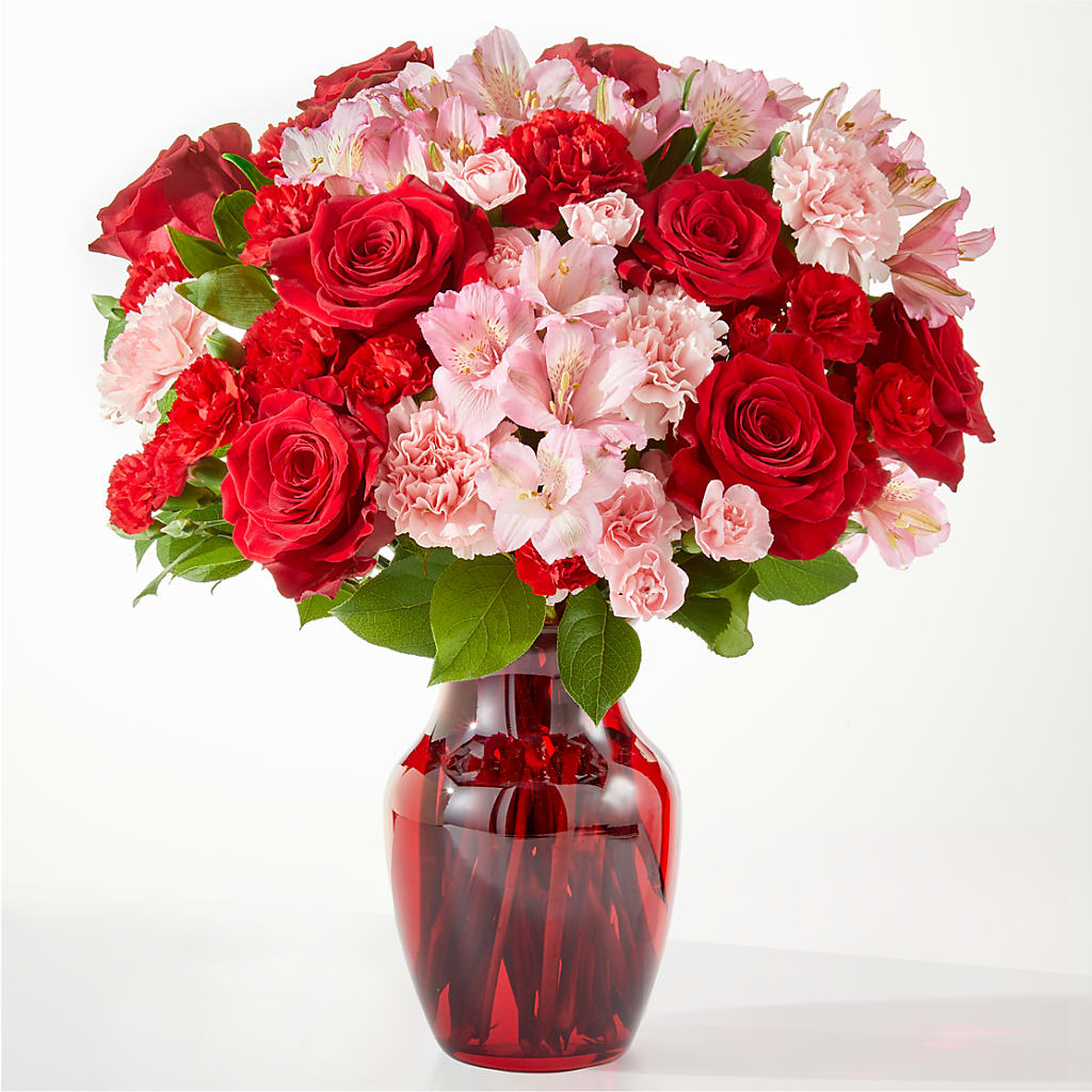 Candy Kisses Bouquet – Sandelas Flower Shop, Chicago IL