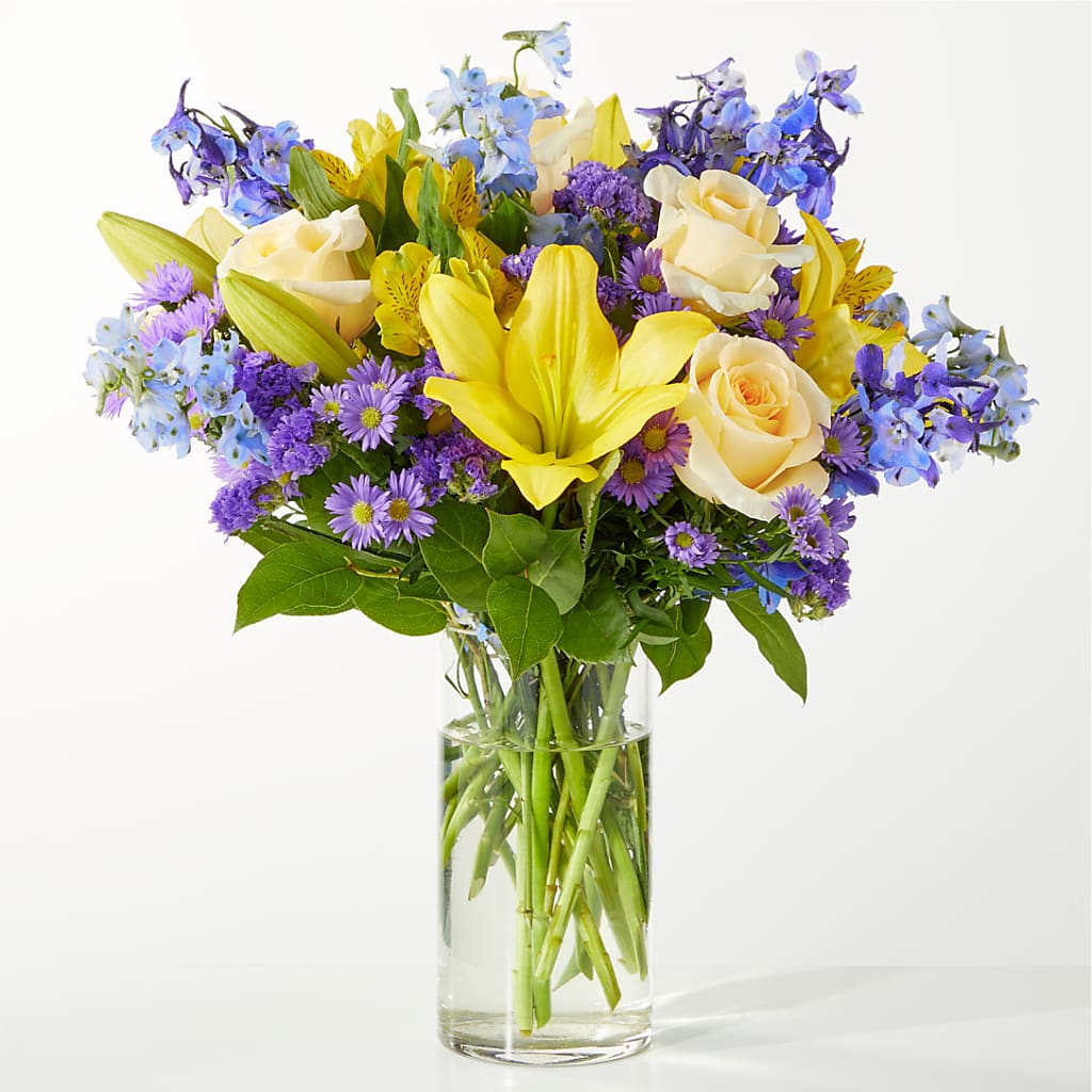 Limoncello Bouquet – Sandelas Flower Shop, Chicago IL