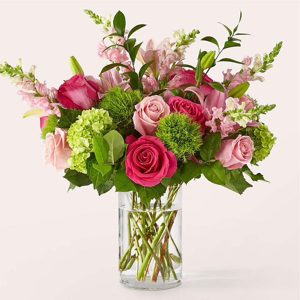 Fit for a Queen Luxury Bouquet – Sandelas Flower Shop, Chicago IL