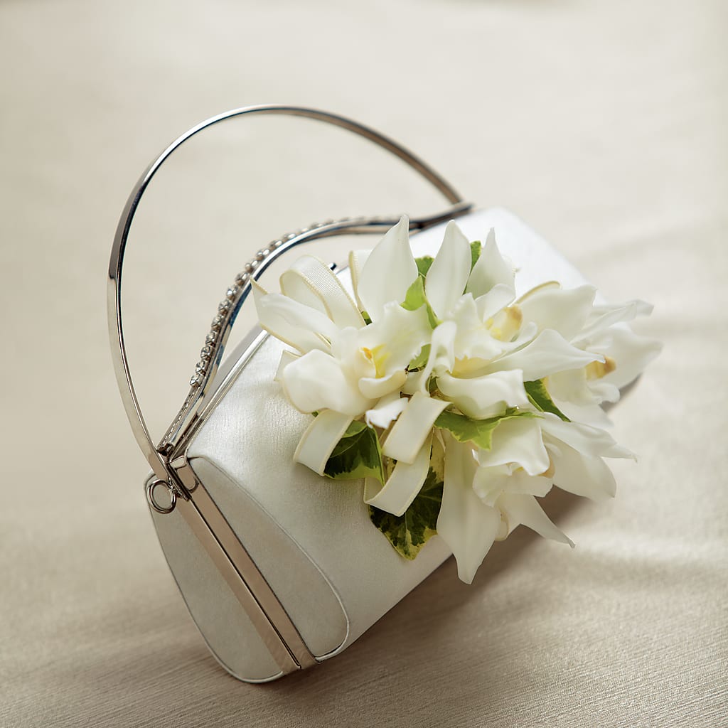 White Purse Decor – Sandelas Flower Shop, Chicago IL