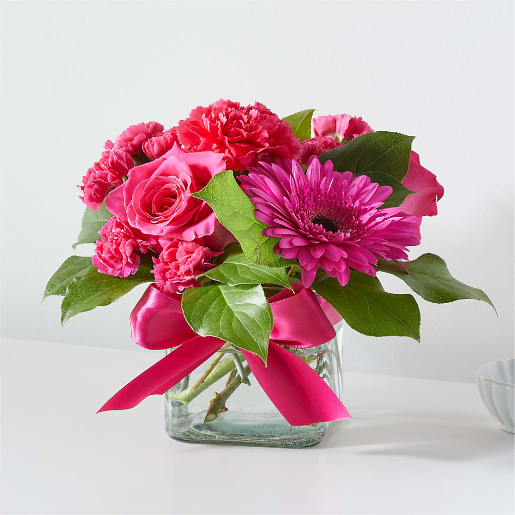 Everyday Love Bouquet – Sandelas Flower Shop, Chicago IL