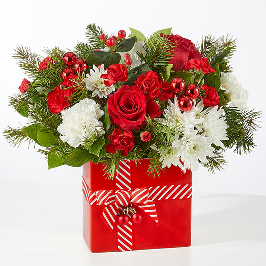 Presents Under the Tree Bouquet –  Sandelas Flower Shop, Chicago IL