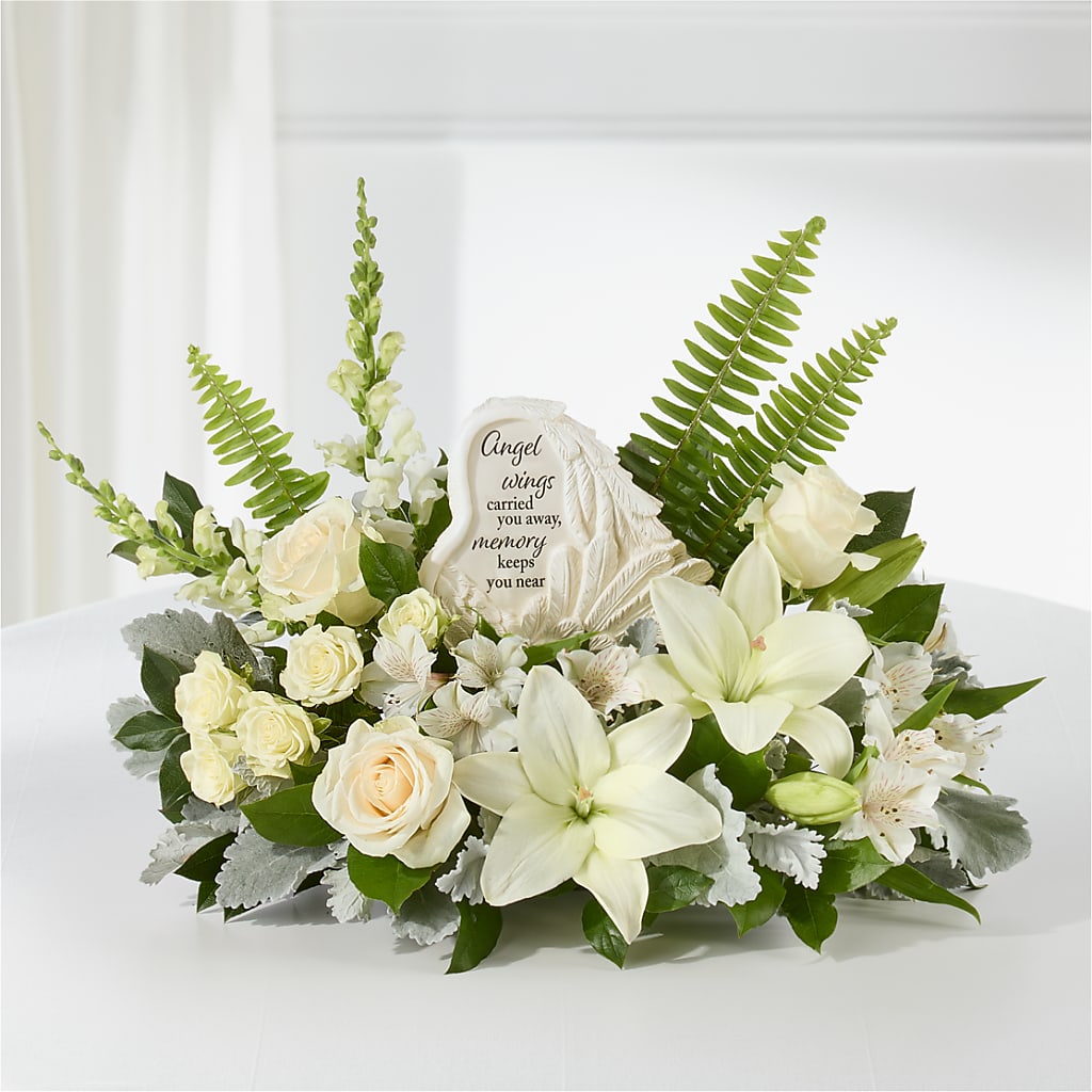 Holding You Close Arrangement –  Sandelas Flower Shop, Chicago IL