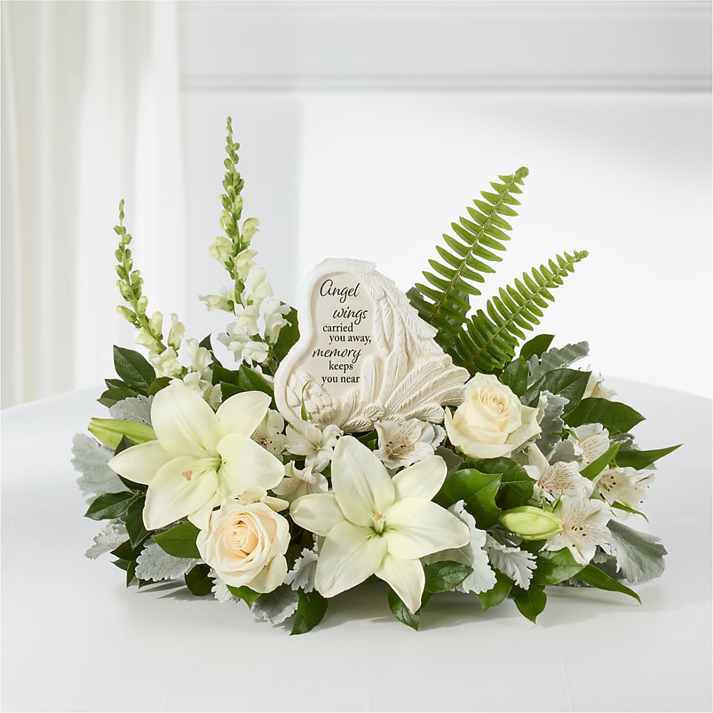 Holding You Close Arrangement –  Sandelas Flower Shop, Chicago IL