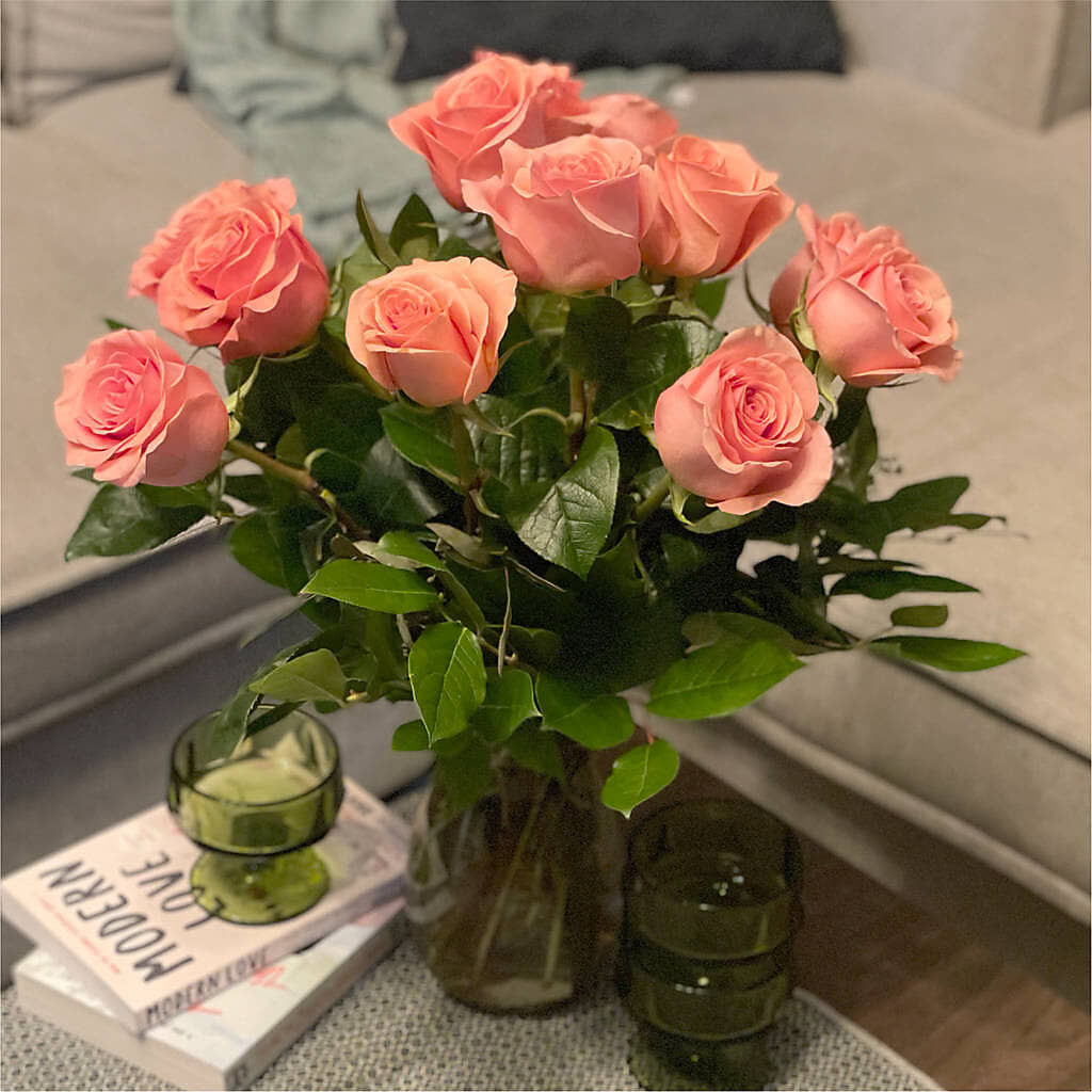 Long Stem Pink Rose Bouquet –  Sandelas Flower Shop, Chicago IL