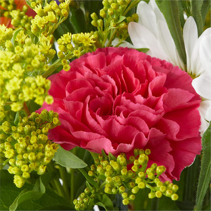 Oopsie Daisy Bouquet –  Sandelas Flower Shop, Chicago IL