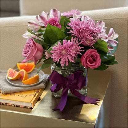 Sugarplum Bouquet –  Sandelas Flower Shop, Chicago IL