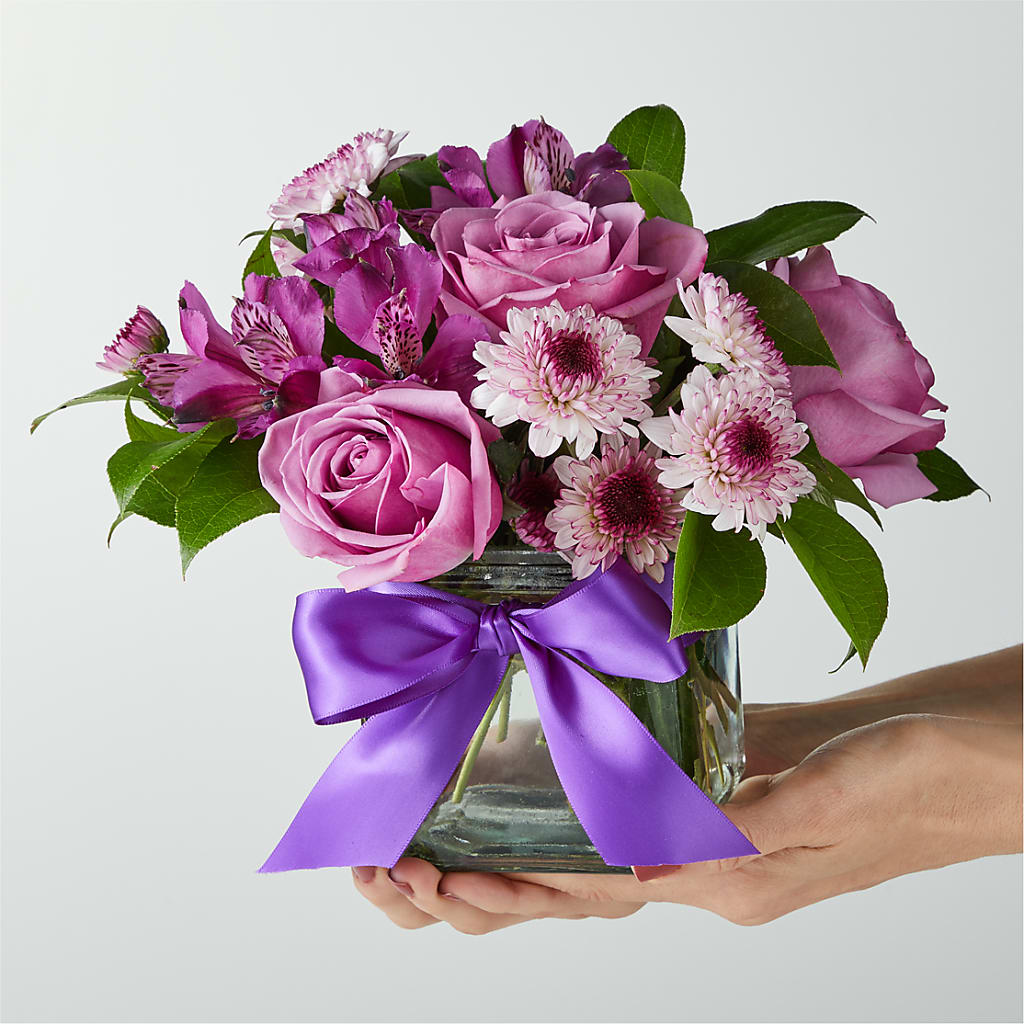 Sugarplum Bouquet –  Sandelas Flower Shop, Chicago IL