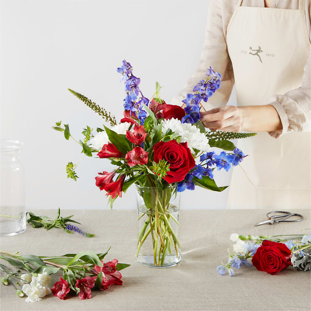 Star Spangled - A Florist Original –  Sandelas Flower Shop, Chicago IL