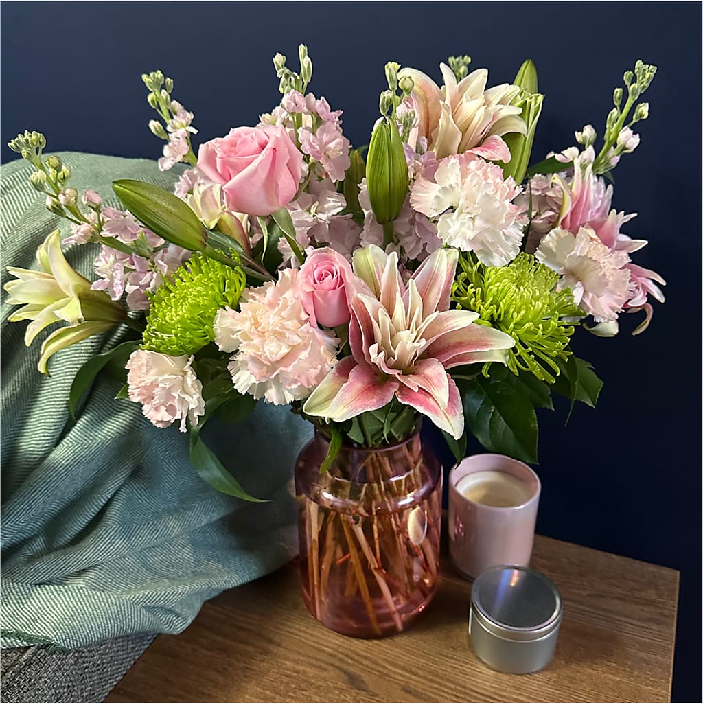 Pretty in Pink Bouquet –  Sandelas Flower Shop, Chicago IL