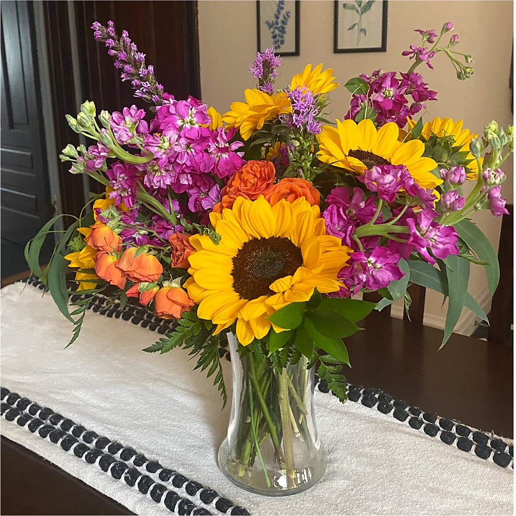 Rays of Life Bouquet –  Sandelas Flower Shop, Chicago IL