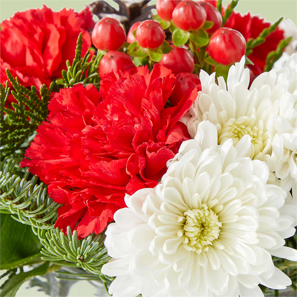 Snow Angel Bouquet –  Sandelas Flower Shop, Chicago IL