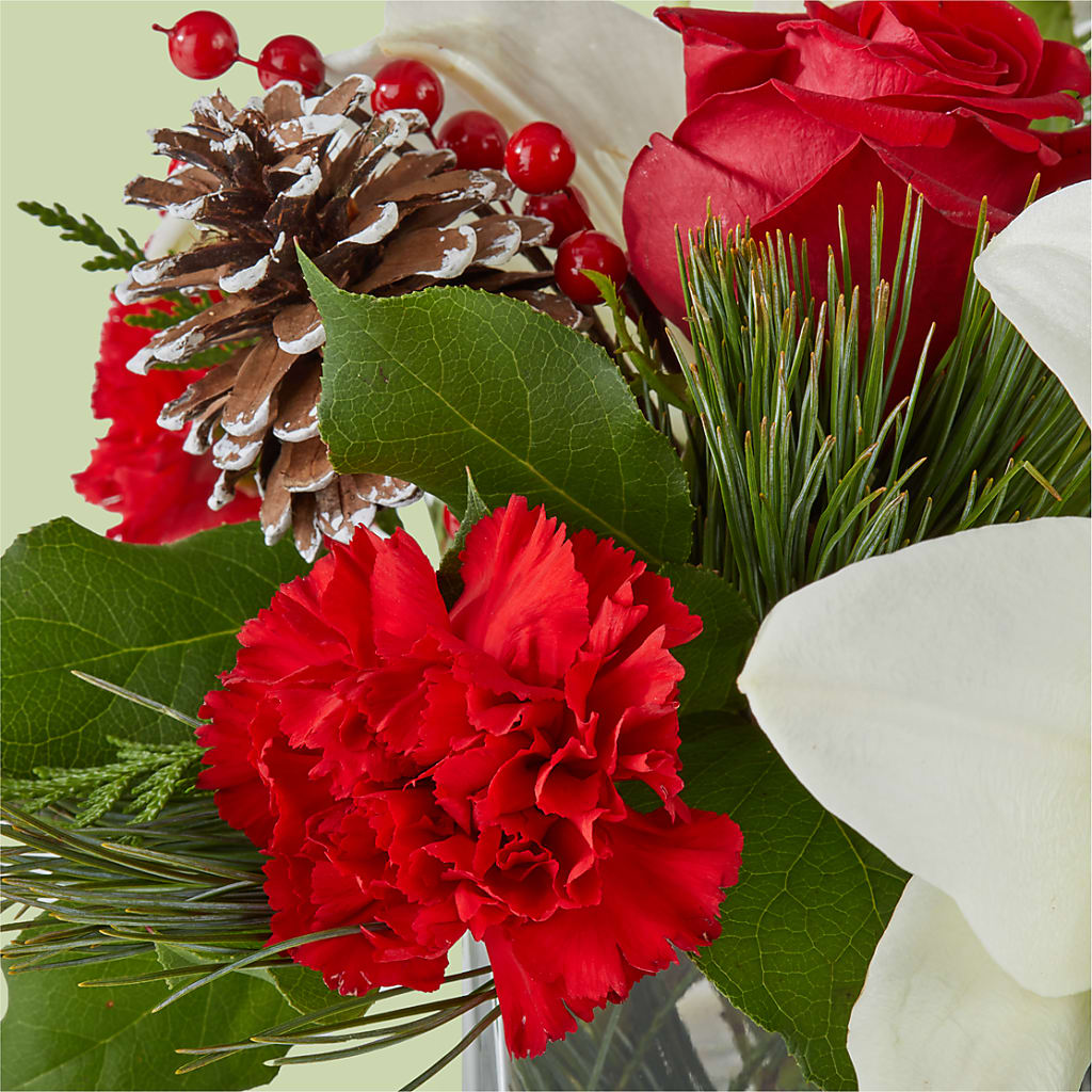 Glistening Icicles Bouquet –  Sandelas Flower Shop, Chicago IL