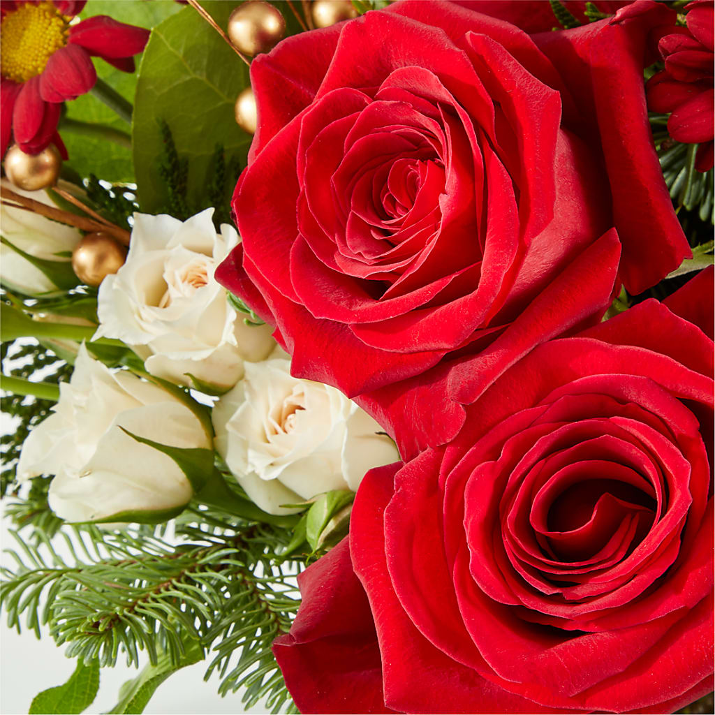Believe Bouquet –  Sandelas Flower Shop, Chicago IL