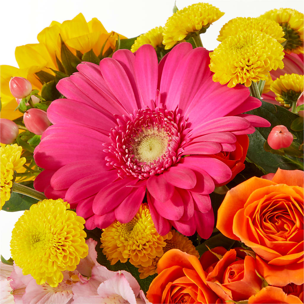 Beach Day Bouquet –  Sandelas Flower Shop, Chicago IL