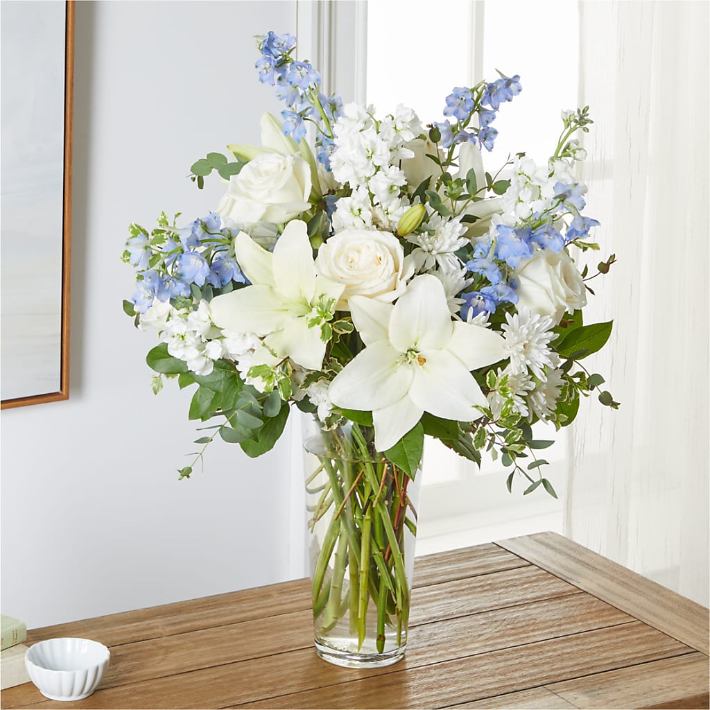 Peace of Mind Bouquet –  Sandelas Flower Shop, Chicago IL