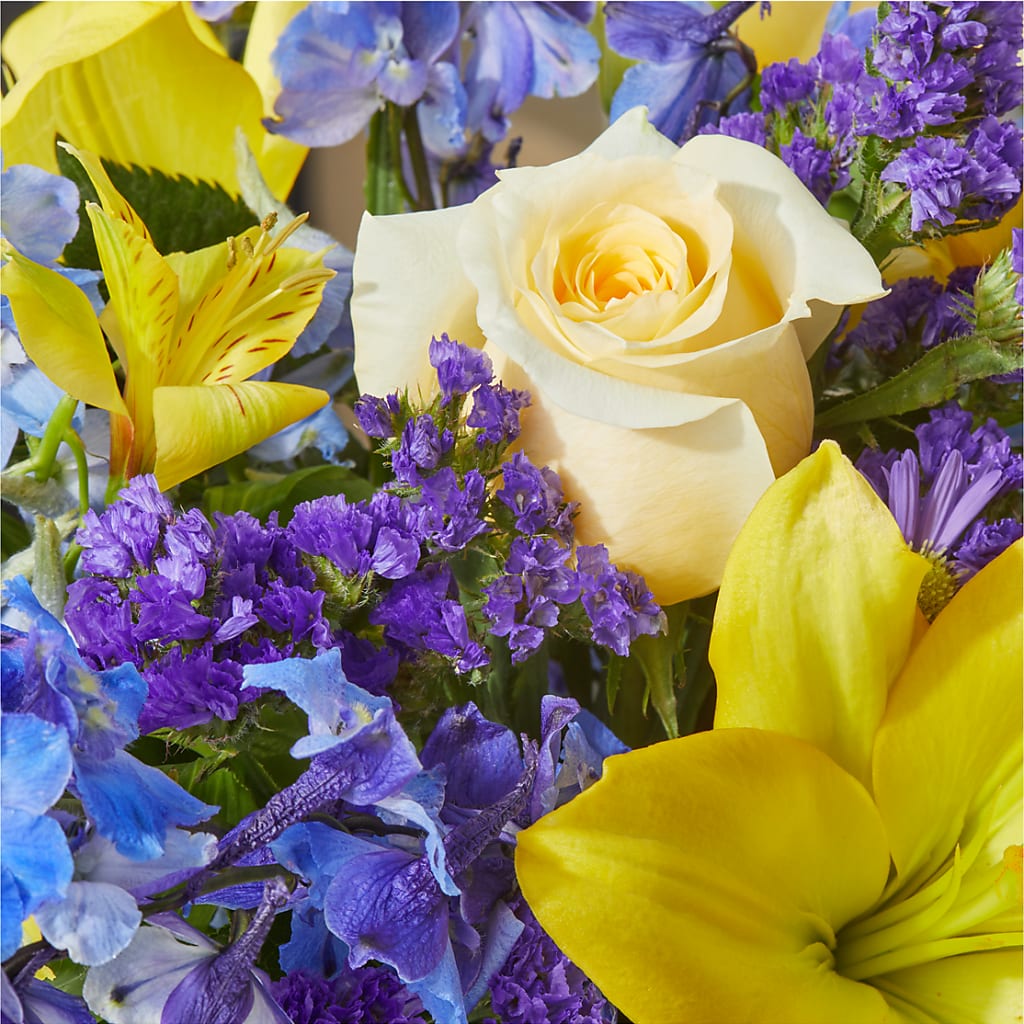 Limoncello Bouquet –  Sandelas Flower Shop, Chicago IL
