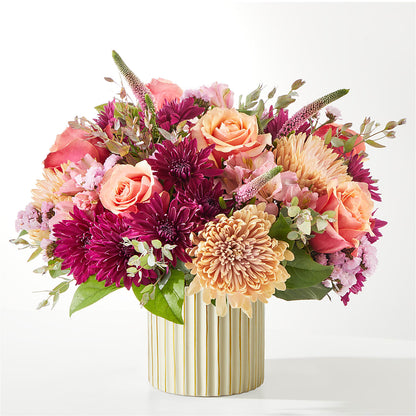 Berry Cobbler Bouquet with Ivory Vase –  Sandelas Flower Shop, Chicago IL