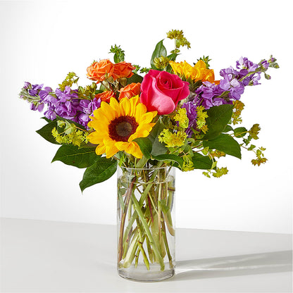 Vibrant Greetings Bouquet –  Sandelas Flower Shop, Chicago IL