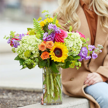 Vibrant Greetings Bouquet –  Sandelas Flower Shop, Chicago IL