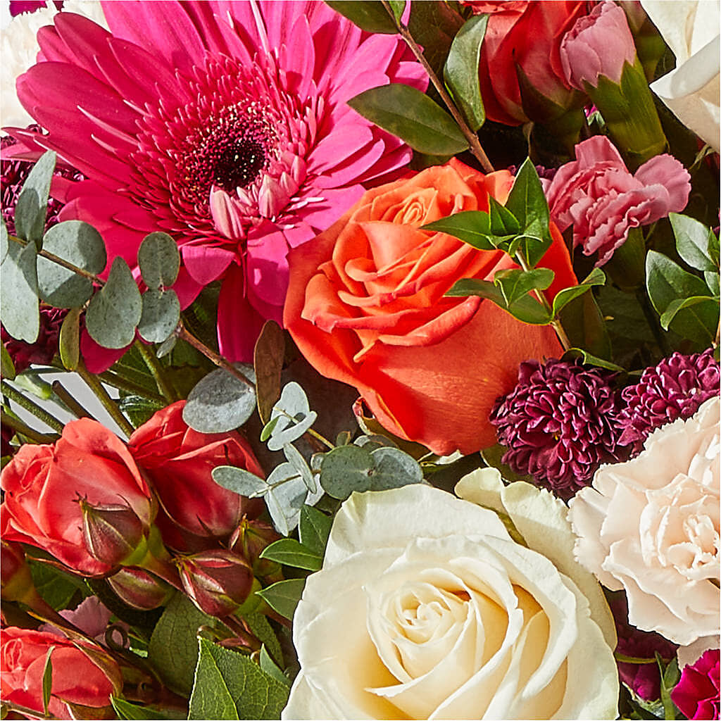 Smell the Roses Bouquet –  Sandelas Flower Shop, Chicago IL